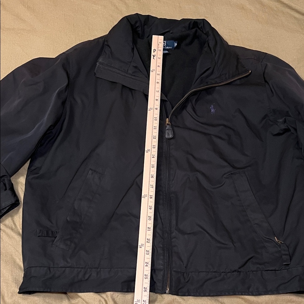 Vintage Polo by Ralph Lauren Men's Navy Windbreaker - Picture 5 of 12